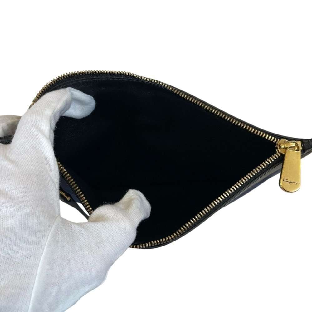 SALVATORE FERRAGAMO Black Monogram Tote Bag - Picture 9 of 16